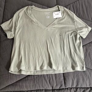 BNWT American Eagle Green Soft and Sexy Cropped Tee